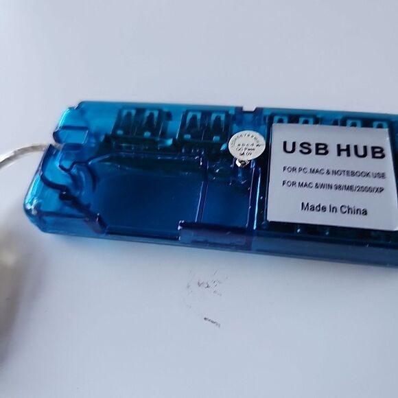 4-Port USB 3.0 Data Hub, MAC & NOTEBOOKS‎ USE - Picture 3 of 8